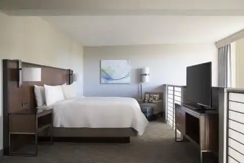 Airport Hotel Accommodation